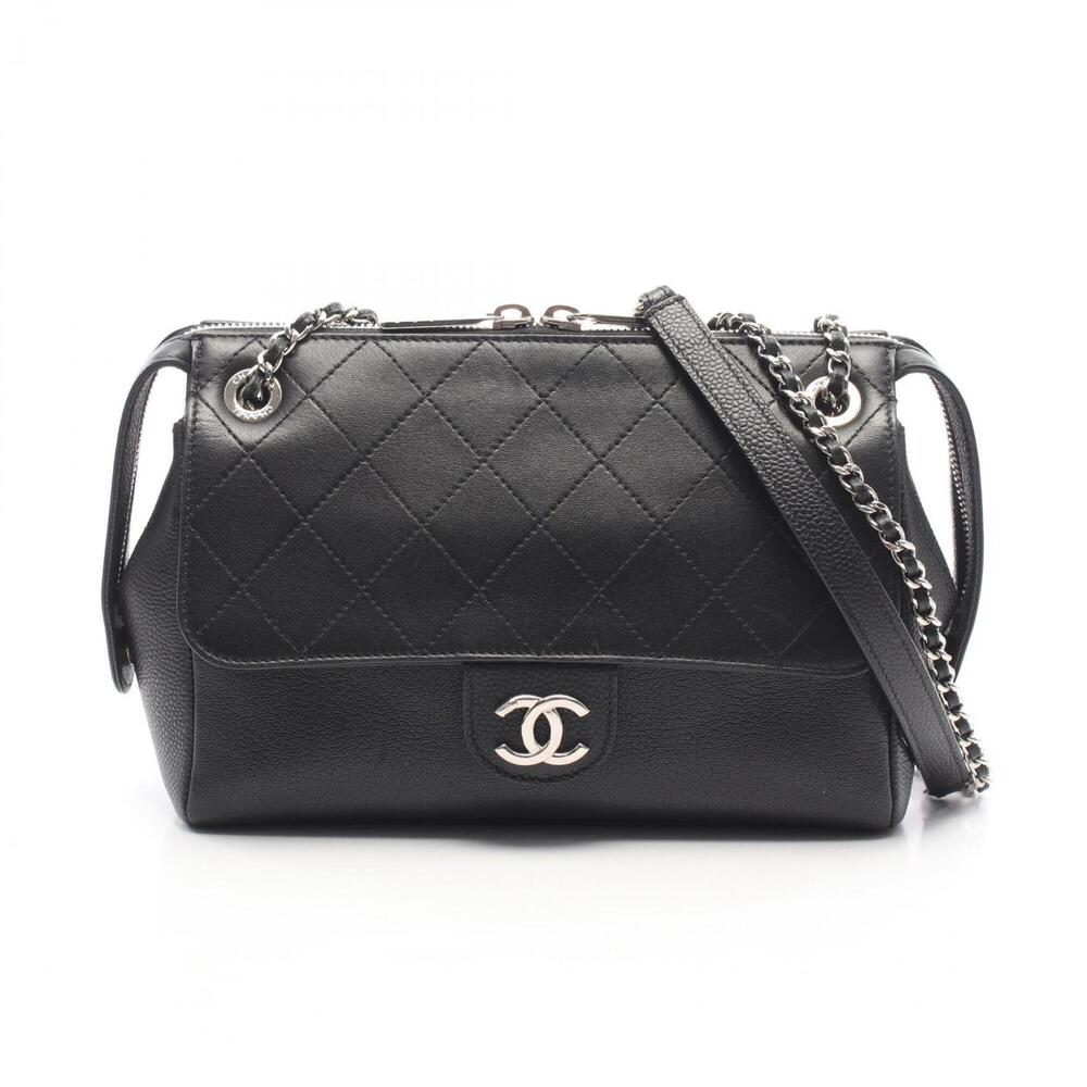 Chanel Matelassé Shoulder Bag/Handbag, Leather, Caviar Skin (Grained Calf), W...